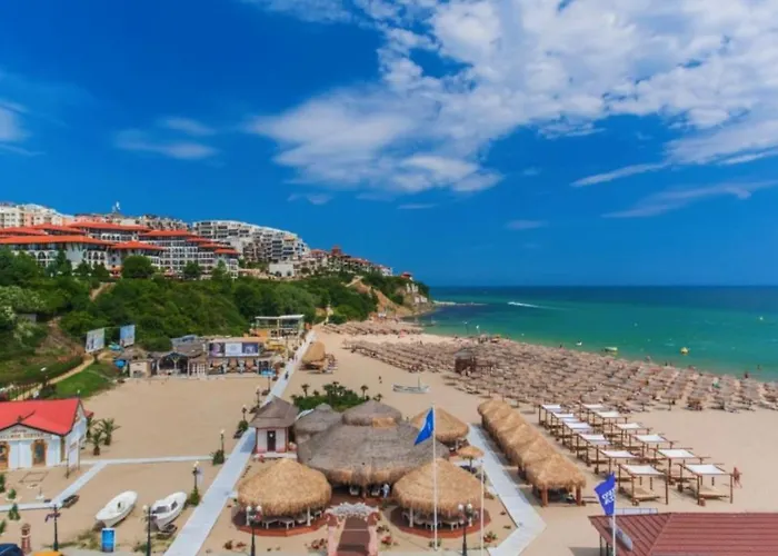 Panorama Bay 20 Fancy Апартаменты *